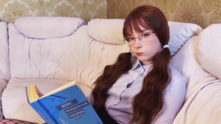 Студентка шантажировала учителя и получила долгожданный секс