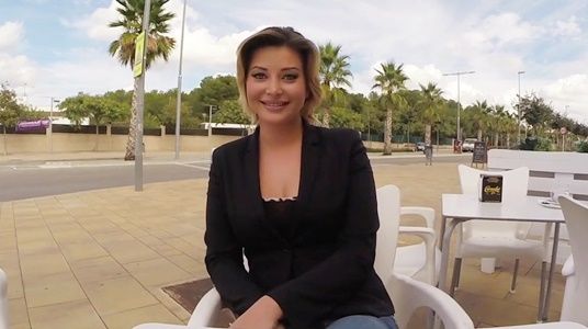 Новый вариант кастинга на улице, а пробы за деревом